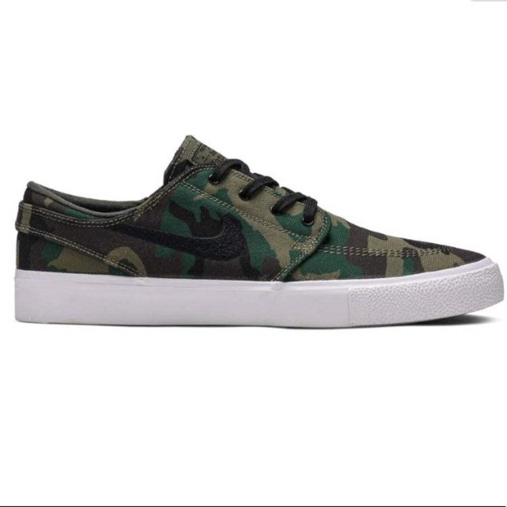 Zoom Janoski Canvas Premium SB 'Camo' Size 12